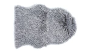 HOME STORY Kunstfell  Gina