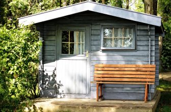 Rund um Gartenhäuser – Pavillon, Gartenmöbel und Co.