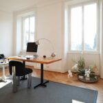 Wer viel zuhause arbeitet sollte Wert auf die Einrichtung des Homeoffice‘ legen. Foto © alexandre zveiger stock adobe