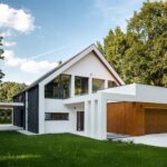 Eine Garage aus Holz bietet vielfältig Vorteile. Foto © Dariusz Jarzabek stock adobe