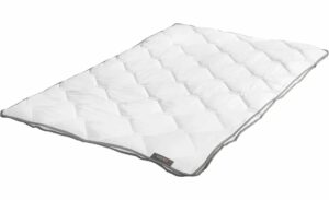 4-Jahreszeiten-Steppbett